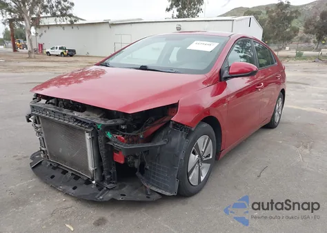 2019 Hyundai Ioniq Hybrid Blue z USA, uszkodzony, nr VIN KMHC65LC3KU180497